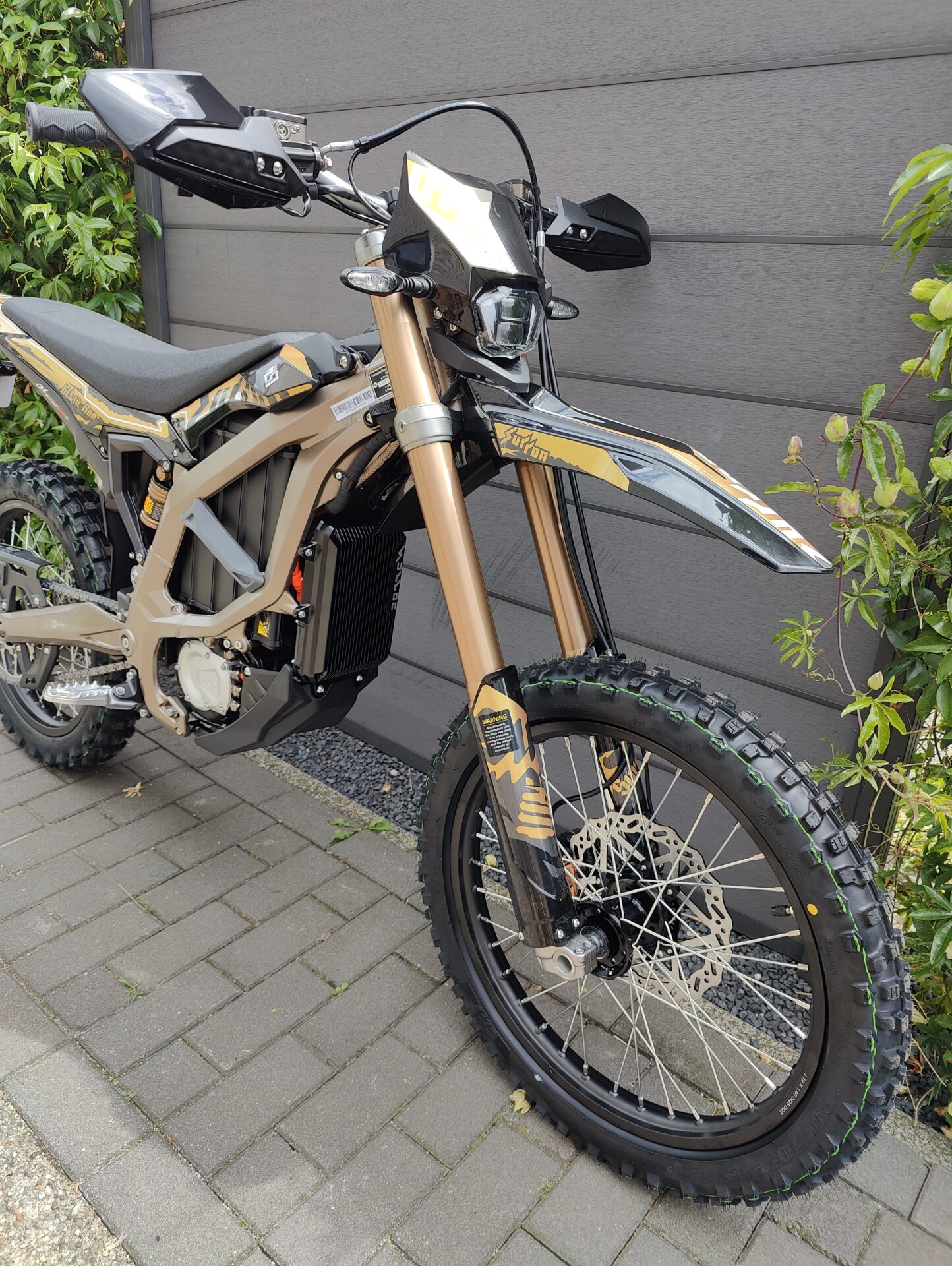 SUR-RON ULTRA BEE HP '25 - Afbeelding 4