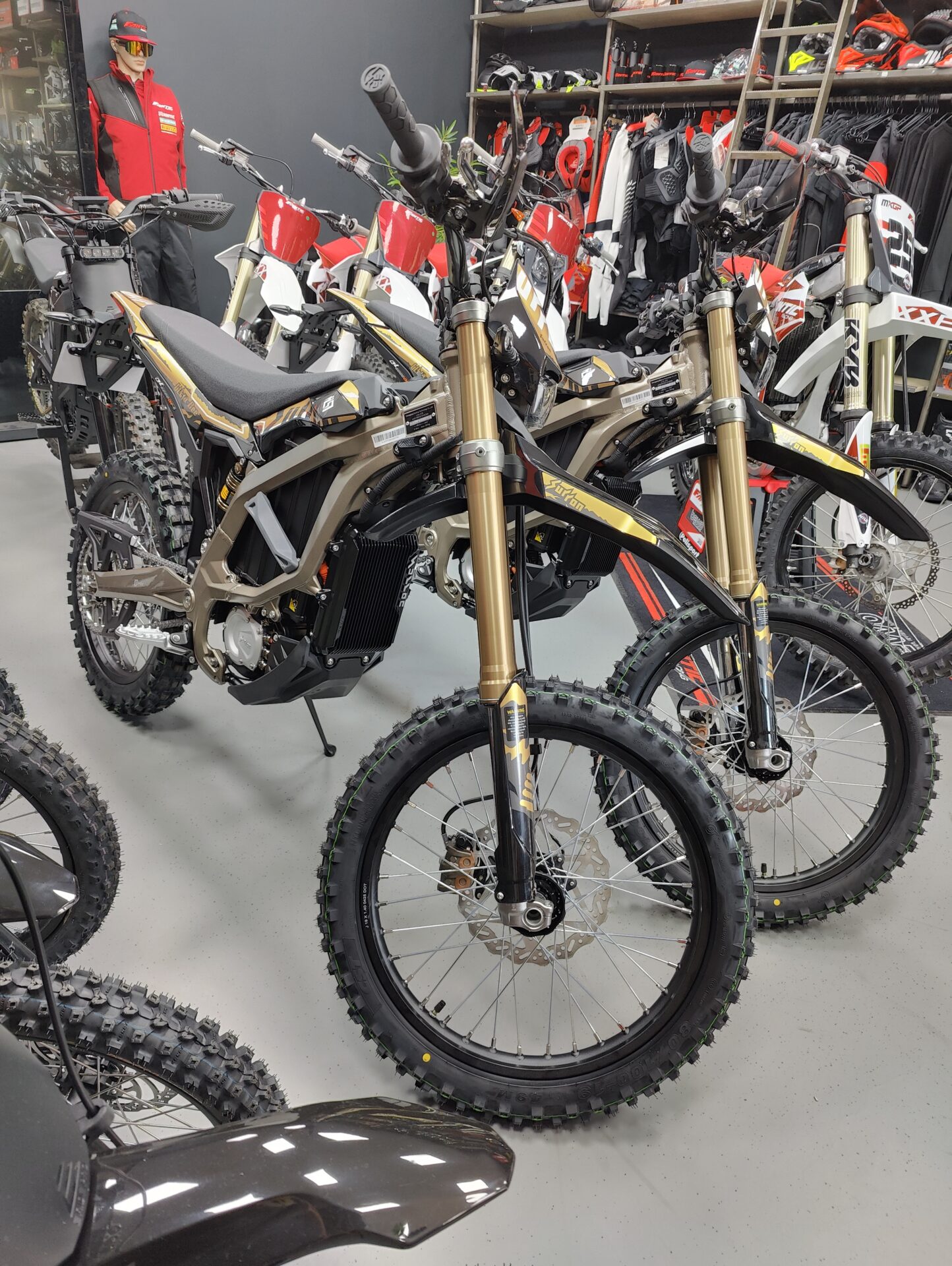 SUR-RON ULTRA BEE HP '25 - Afbeelding 8